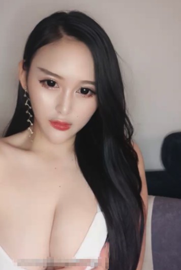 女神归来！绝色巨乳女神[伊媚儿]7.25昨晚回归揉巨乳抠粉逼[1.82G]-福利好好看