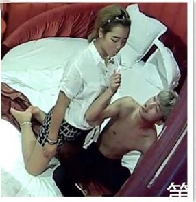 豪华房8月精选三集 男主角真是享受啊-福利好好看