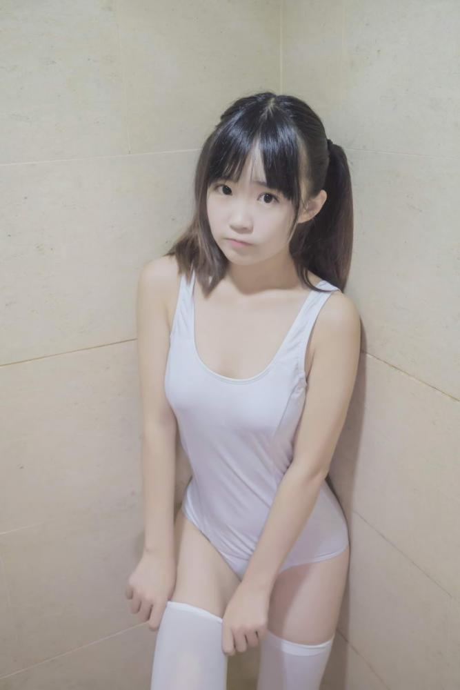 御子MikoMiko和她的白色死库水 [38P]-福利好好看