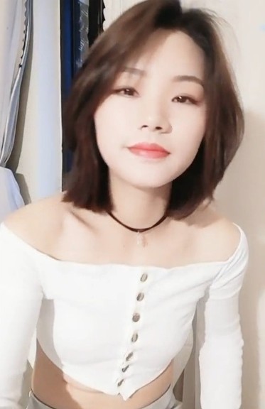 美鲍娇娃元气少女短发美鲍美妞全果摸逼挑逗勾引你射[1.1G/2V]-福利好好看
