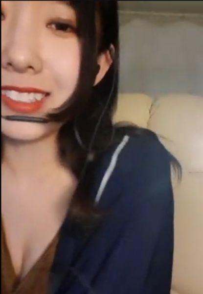 第一坊蜜桃儿人气女主播ASMR鸽王SVIP稀有绝版经典露三点[2V1.1G]-福利好好看