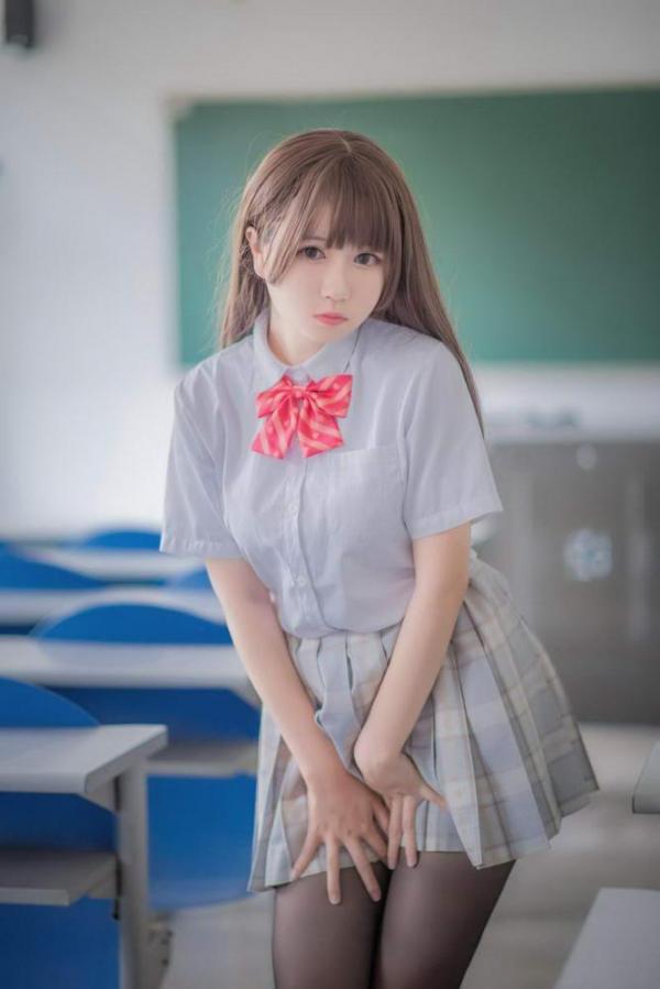 B站妹子@白金saki- 9套图包合集 [253P]-福利好好看