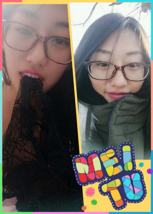 长得超漂亮的文艺范年轻小美女和老公一起酒店约网友玩群交,戴个眼镜装斯文,开档黑丝袜趴在台子上狠狠后插 [MP4/453MB]-福利好好看
