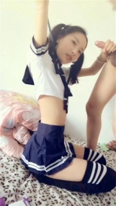 调教97年超可爱沈阳女大学生丁X莹视频收集3部合集 操的惨叫连连3V/59M-福利好好看