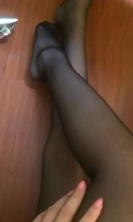 直播大秀录制专区-PR社2018新晋极品爆乳女神猫女王的日常之黑丝金高跟-福利好好看