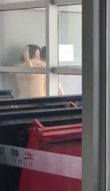 直播大秀录制专区-网爆门事件-北邮体育馆事件-福利好好看
