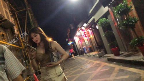 厕拍美女系列 7-8月新鲜出炉 第一期[38V/4.88G]-福利好好看
