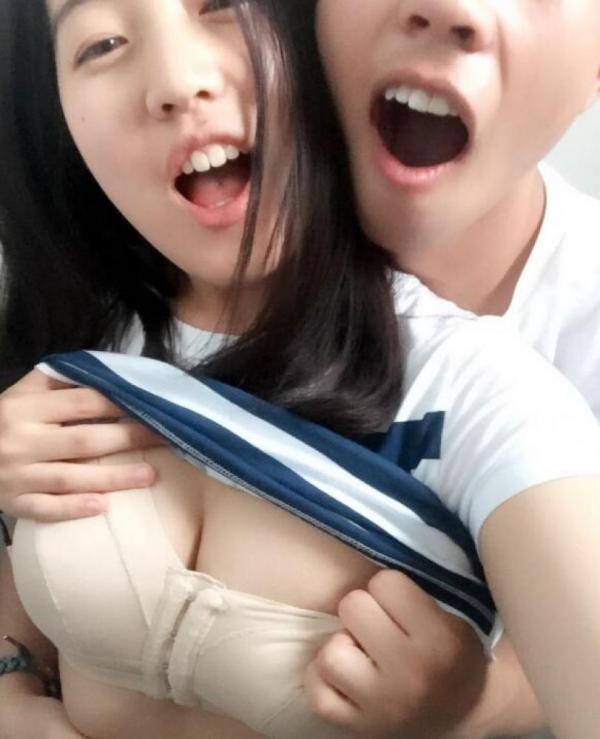 几个年轻情侣的私密照 女主很漂亮尺度不是很大[900M]-福利好好看