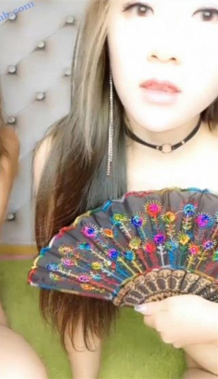 大美女登场小樱桃-两个美女假鸡巴自插爆浆，一起插-福利好好看