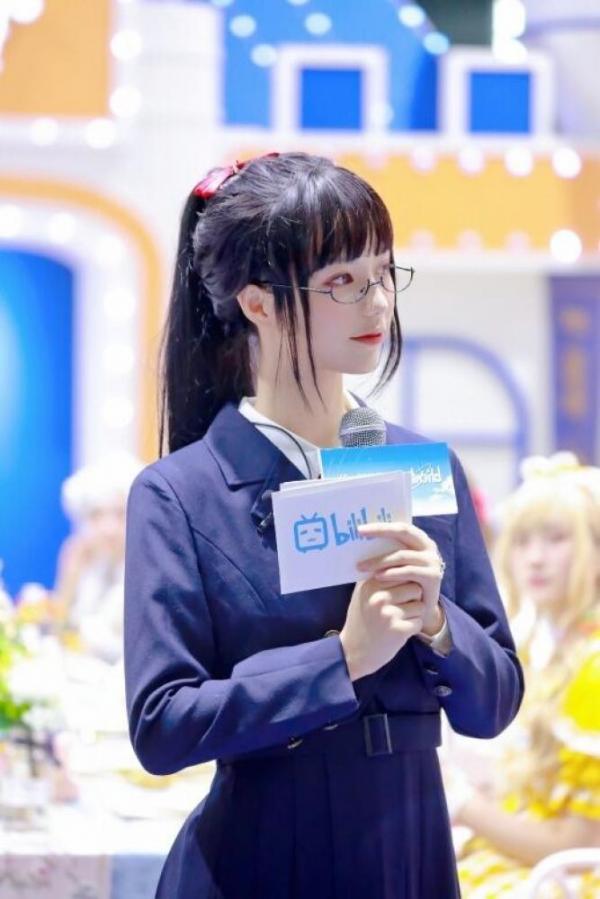 B站美妆UP主：神奇流出资源！[1V]-福利好好看