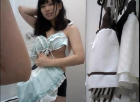 某商场女士柜台内衣店试衣间连续TP[1140MB]-福利好好看