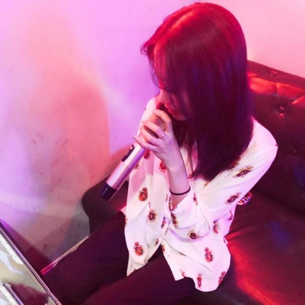 推上女神-Twitter上辽宁骚女邹忌的群福利照片与视频-福利好好看