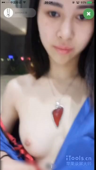 直播大秀录制专区大胆女主播在机场候机大厅等飞机被狼友忽悠玩露出真牛逼把内裤都脱了拿出来舔 原版高清-福利好好看