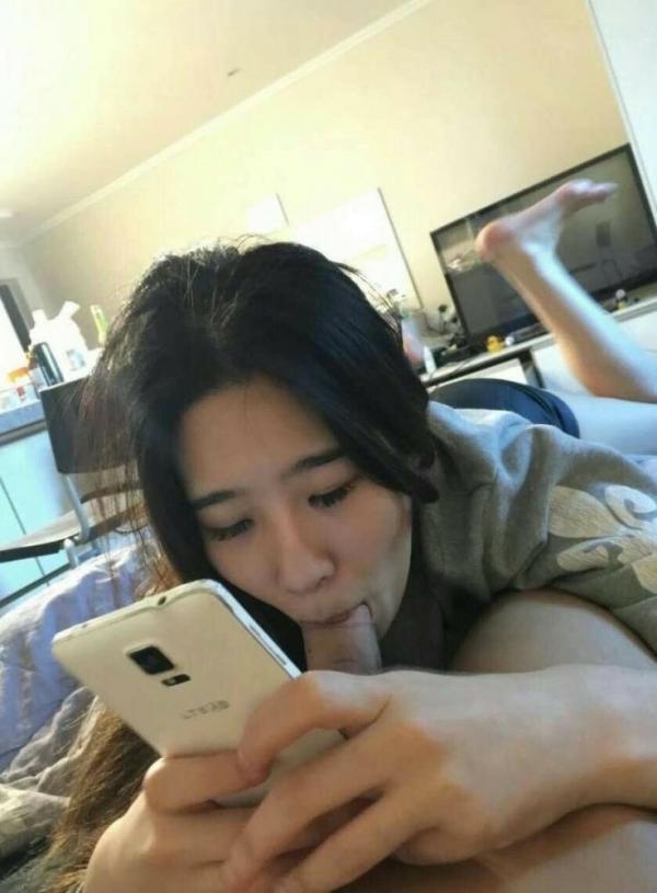 精选付费资源-B2 露出+自拍大合集 229M-福利好好看