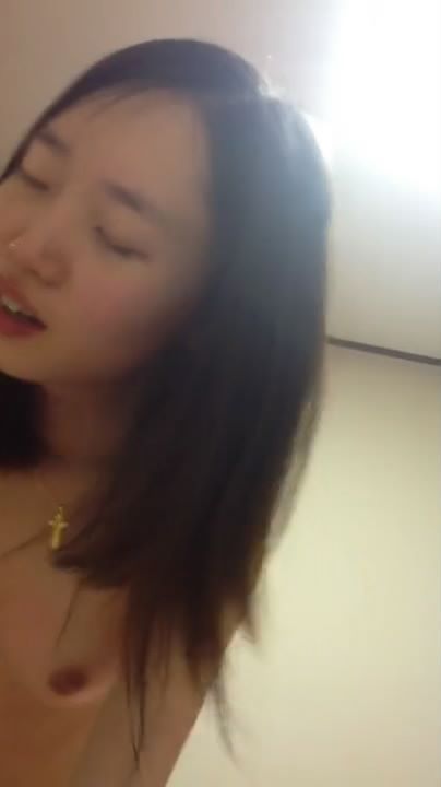 韩国家中自拍身材很好的小美女各种姿势啪啪啪搞起来水声很大-福利好好看