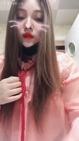 高颜值极品大奶女主播约炮大鸡巴小鲜肉啪啪 被操的叫 好舒服 饶命 竟然被操尿了-福利好好看