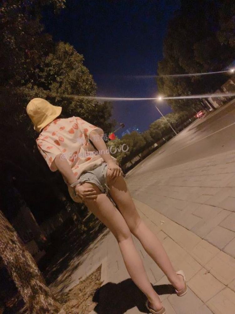 微博网络红人专区-推特网红@少女一颗小草莓-视频合集原版高清-福利好好看