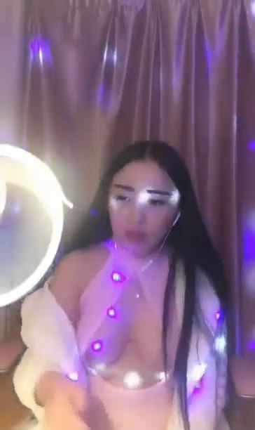 网红女主播乔宝VENU圣诞节喝高了胡言乱语一言不合把衣服都脱了让大家饱眼福[1.52G]-福利好好看