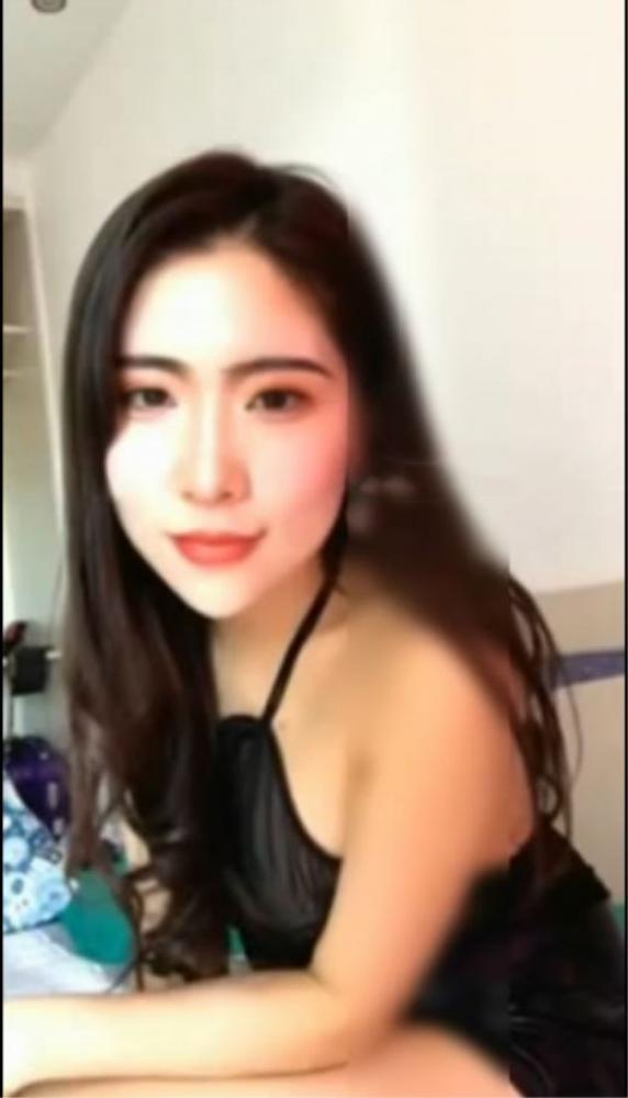 直播大秀录制专区-女神思瑞在某直播平台秀对白清晰-福利好好看