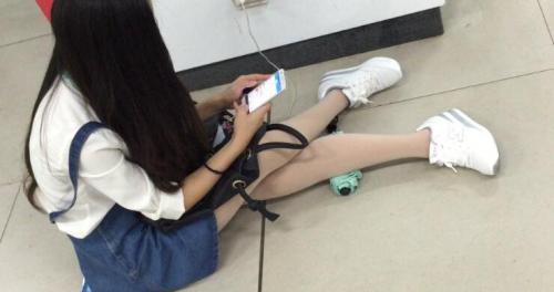 街拍盗摄小姐姐合集，不喜勿下！[30V/13.5G]-福利好好看