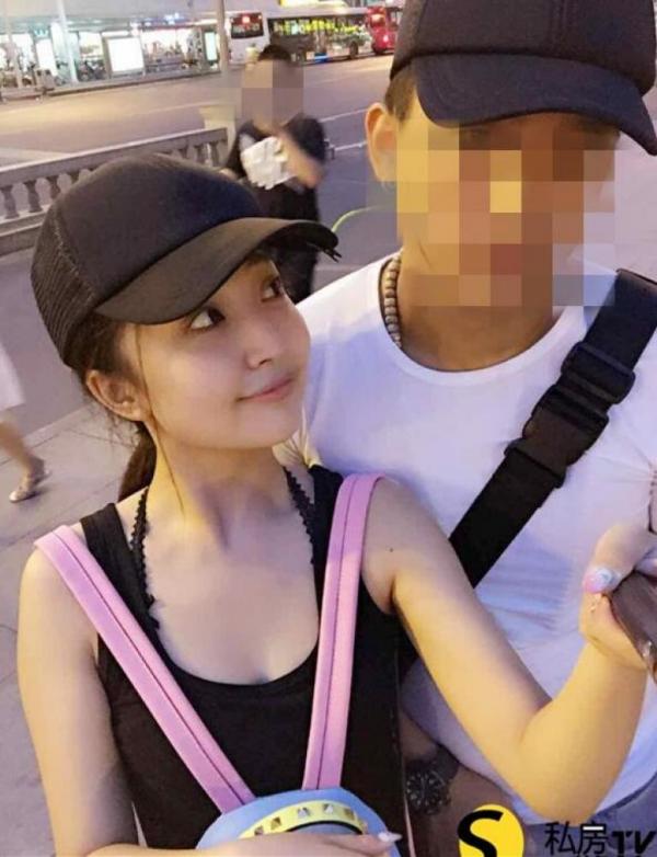 泄密资源 疑似表演系妹子对着镜头呢喃着在做表演-福利好好看