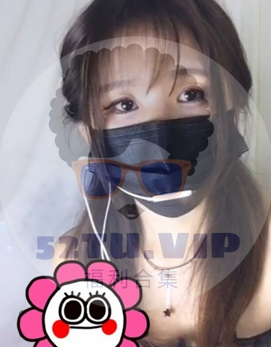 四川高颜值口罩小学妹女主播大尺度福利秀直播视频2部-福利好好看