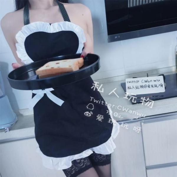 微博红人@【私人玩物】 – 黑丝厨娘 蛋糕盛宴 原版高清[1V/38P/727.52M]-福利好好看