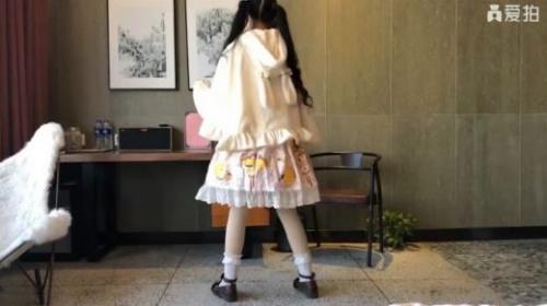 国产达人自拍专区-UP果宅舞女主[浆果儿]新作：洛丽塔水手服女王装+果拉二胡！-福利好好看