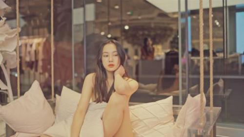 国产达人自拍专区-北京天使最美模特捷哥Qinweiyingjie裸体购物-福利好好看