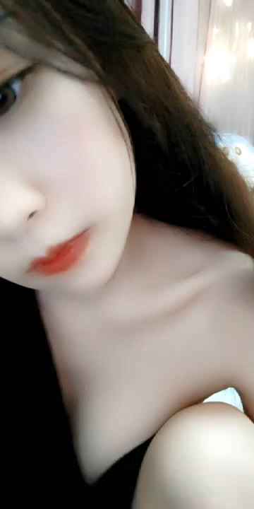 一坊美女可盐可甜一多房大绣20191212-福利好好看