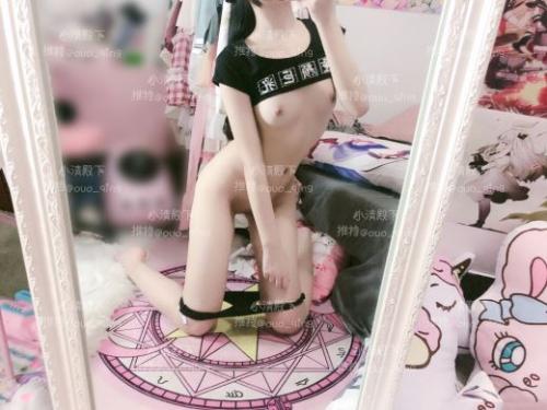 网络福利秀@[小清殿下]  –  童颜巨乳  原版高清 [9P/1V]-福利好好看