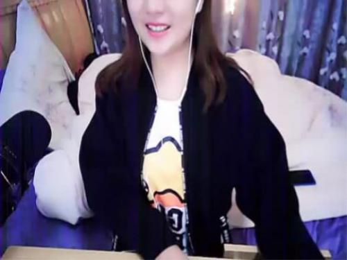 恋夜可可(无可替代)漂亮的脸蛋，性感的身材，一对极品大奶子无限诱惑自慰淫语撸管佳作[579.75M]-福利好好看