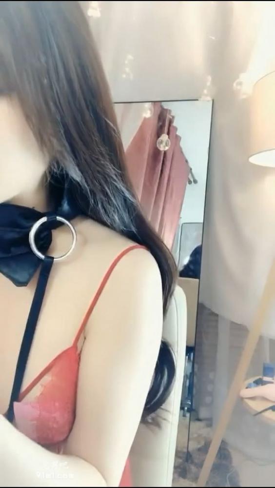 气质不错高颜值粉逼妹子脱衣舞诱惑 性感黑丝高跟鞋慢慢脱掉道具抽插 很是诱惑不要错过[1.44G]-福利好好看