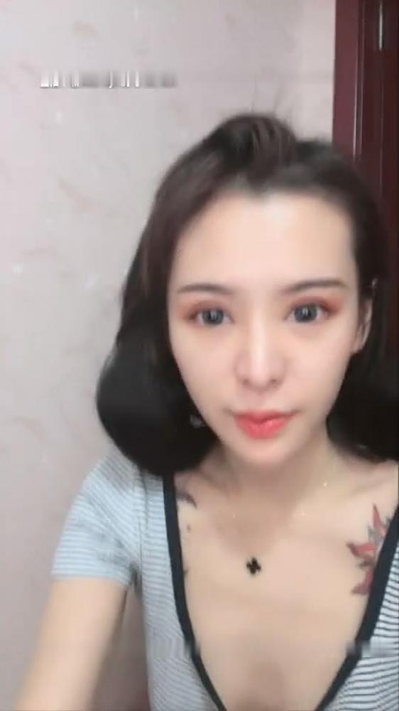 直播大秀录制专区-颜值不错大美妞直播大秀 身材也棒 自慰掰穴十分诱人-福利好好看