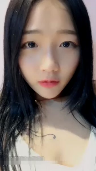 安然无恙 直播＋户外 视频压缩最全版本 原档近50G【121V+27.3G】-福利好好看
