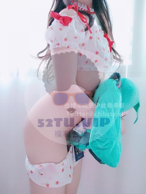 吃货少女希希酱-圣诞套[19P+8V/437MB]-福利好好看
