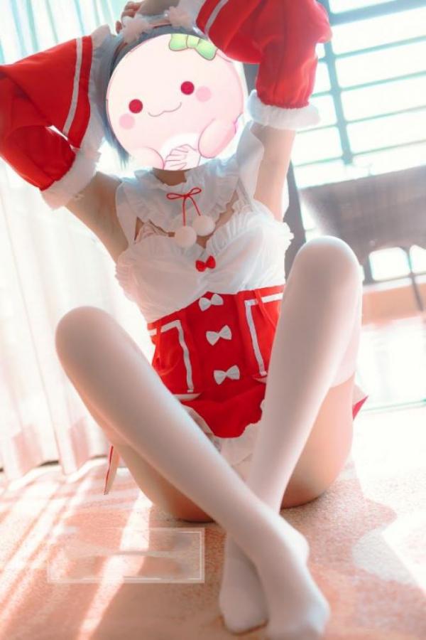 微博红人@[奈莉酱]一个非常会完主题的一个MM-圣诞蕾姆原版高清（1V46P）[87.43M]-福利好好看