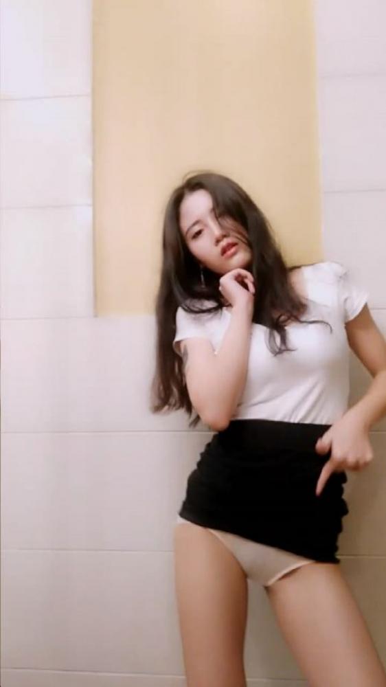 极品美女主播各种诱惑大尺度大秀喜欢的不要错过20[278.58M]-福利好好看
