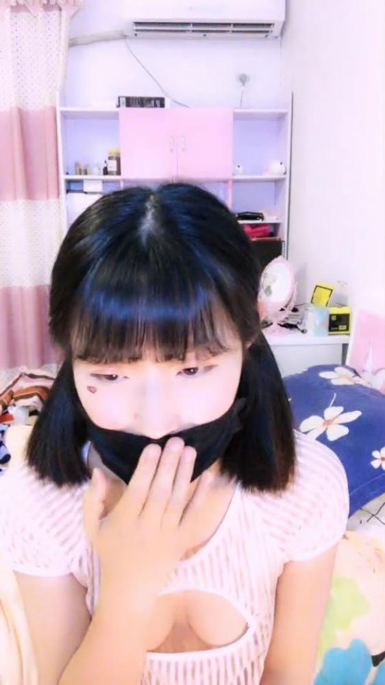 非常可爱漂亮的萌妹子主播各种骚舞极致诱惑椒乳馒头逼[476.79M]-福利好好看