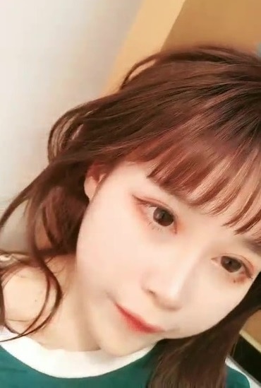 高颜值短发萌妹子KIKI道具福利视频1V-福利好好看