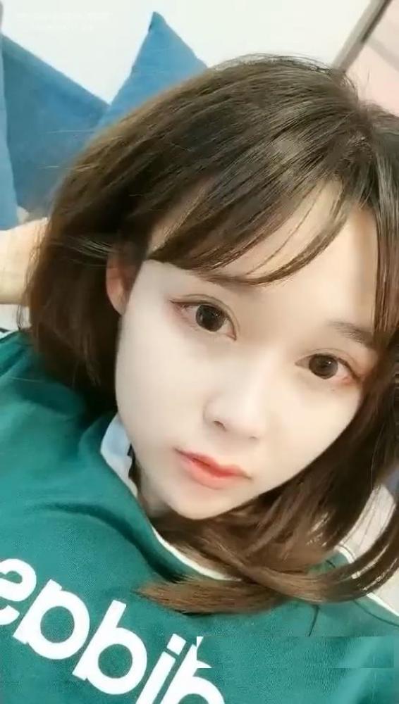 极品高颜值小萝莉尺度直播福利1V-福利好好看