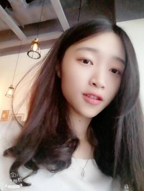 白嫩苗条零零后小女友和男友甜蜜啪啪自拍！-福利好好看
