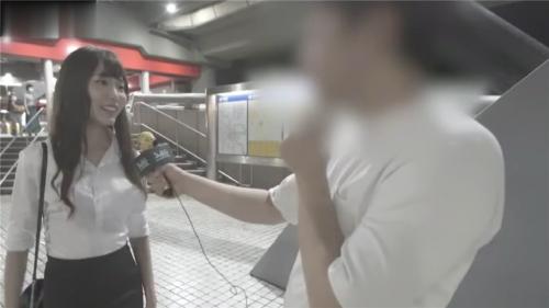 国产AV佳作DS-0001记者小哥街头探访搭讪漂亮素人小姐姐开房爆射满满一脸-福利好好看