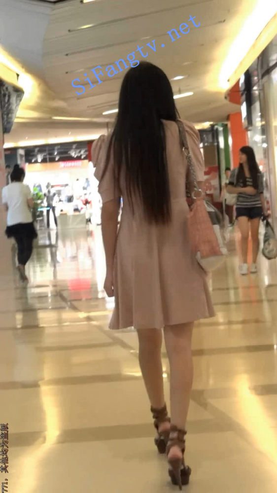 [CD精品！]高清抄底17个极品女生大合集，完结篇！-福利好好看