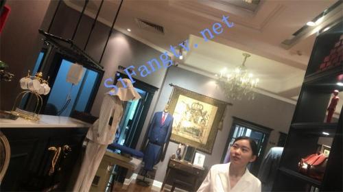 （厕拍精品！）潜入商场厕所tp西装店气质小妹的小穴！-福利好好看