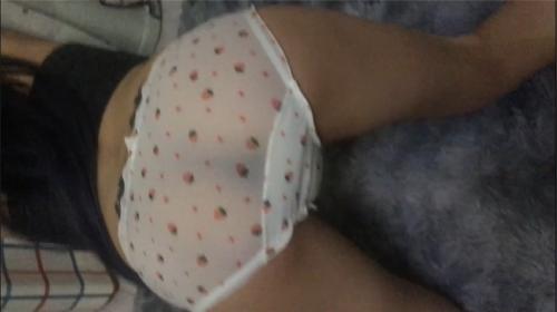 最近给一个高中辍学的学妹还了2000元网贷答应让干她五次妹子又紧又多水-撸先生