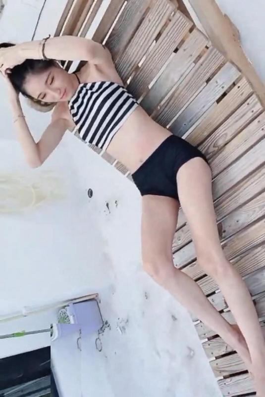 SWAG国产剧情-老板带秘书出去度假1V-福利好好看