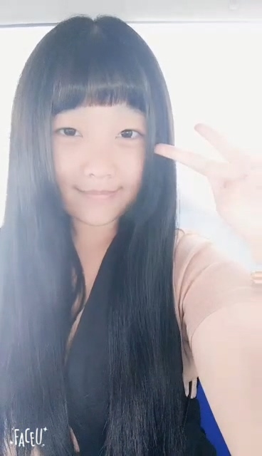 原创作者10套真实下YM玩小视频摆弄/玩脚/抽扇/翻眼/造型等-福利好好看