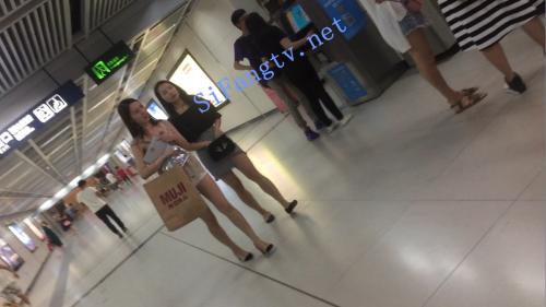 首发[Z先生街拍抄底]最新流出第五集超多美女街拍-福利好好看