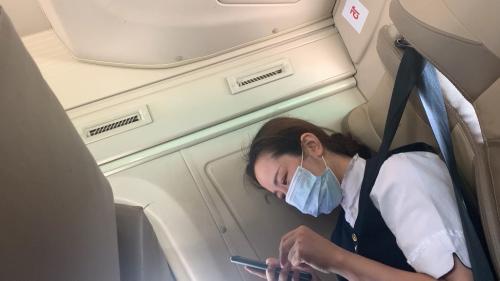 异地恋空姐前女友下了飞机直接坐车来找我饥渴难耐被猛干-福利好好看